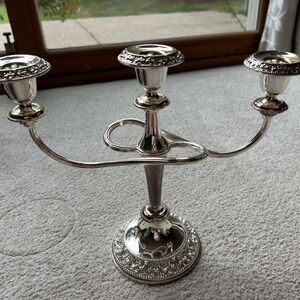 THE BEAUMONT 3 CANDELABRA ENGLAND TARNISH RESISTANT SILVER PLATED Candle Holder